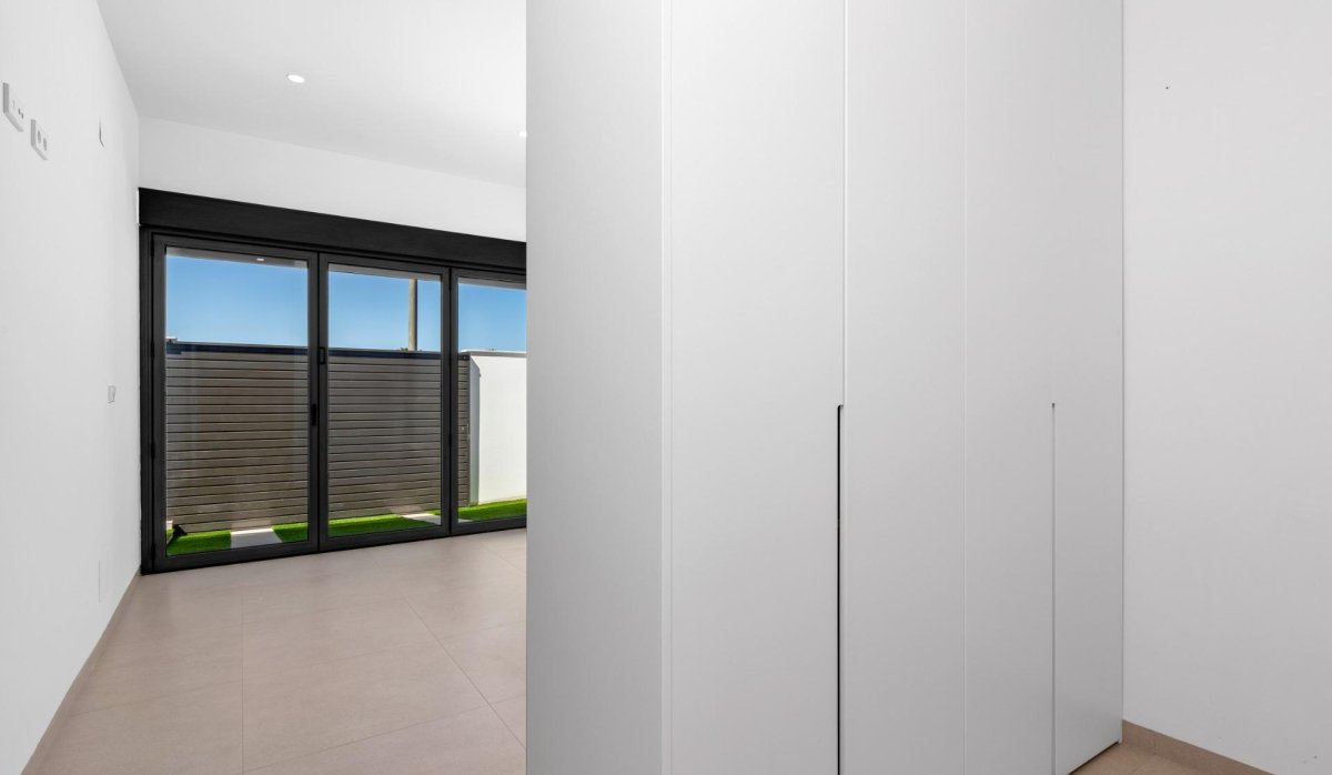 Rynek Pierwotny - Villa - Los Alcazares