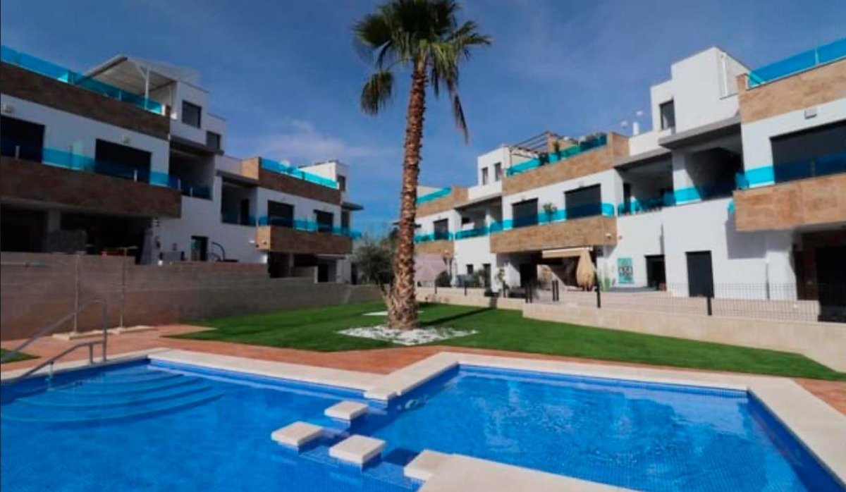 Obra nueva - Adosado - Bigastro