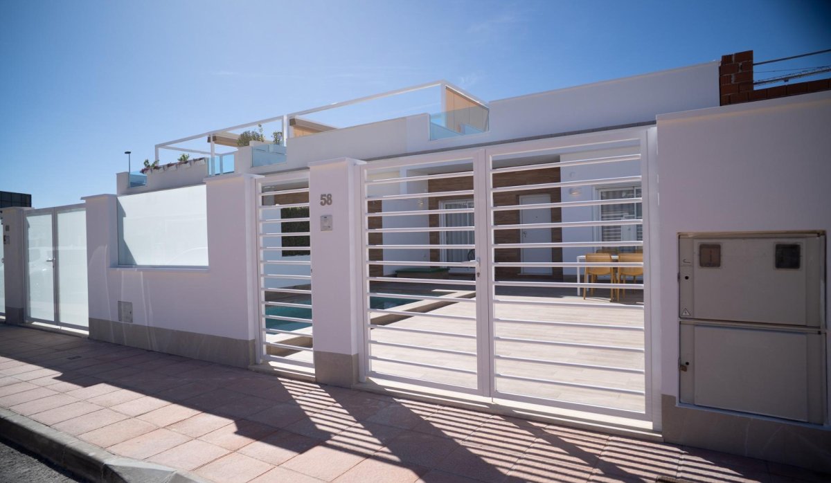 Obra nueva - Adosado - San Javier