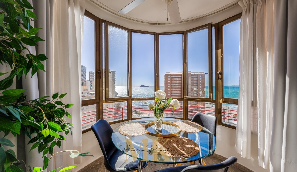 Вид на море - Апартамент с 1 спальней на продажу в Бенидорме – 200 м от Playa Levante, вид на море (Benidorm - Alicante - Costa Blanca)