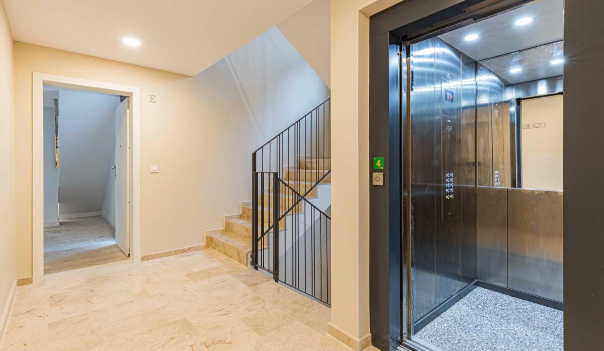 Obra nueva - Ático - Murcia