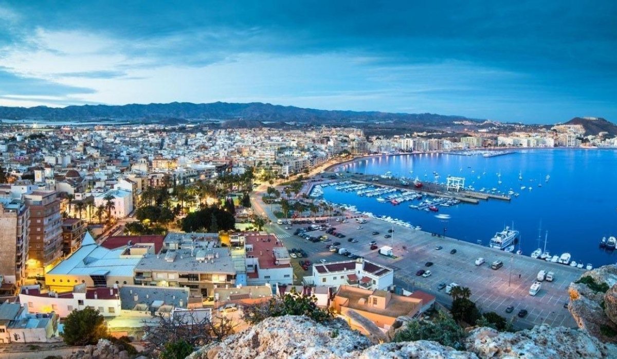 Obra nueva - Villa - Aguilas