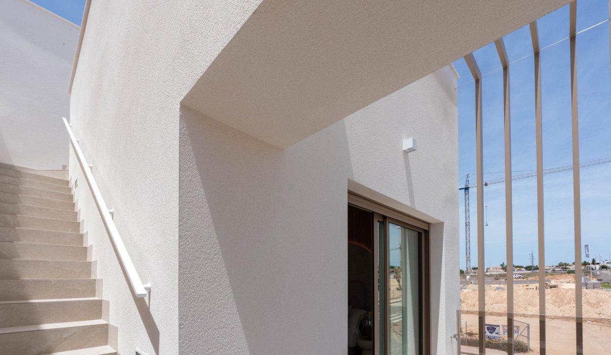 Obra nueva - Adosado - Los Alcazares