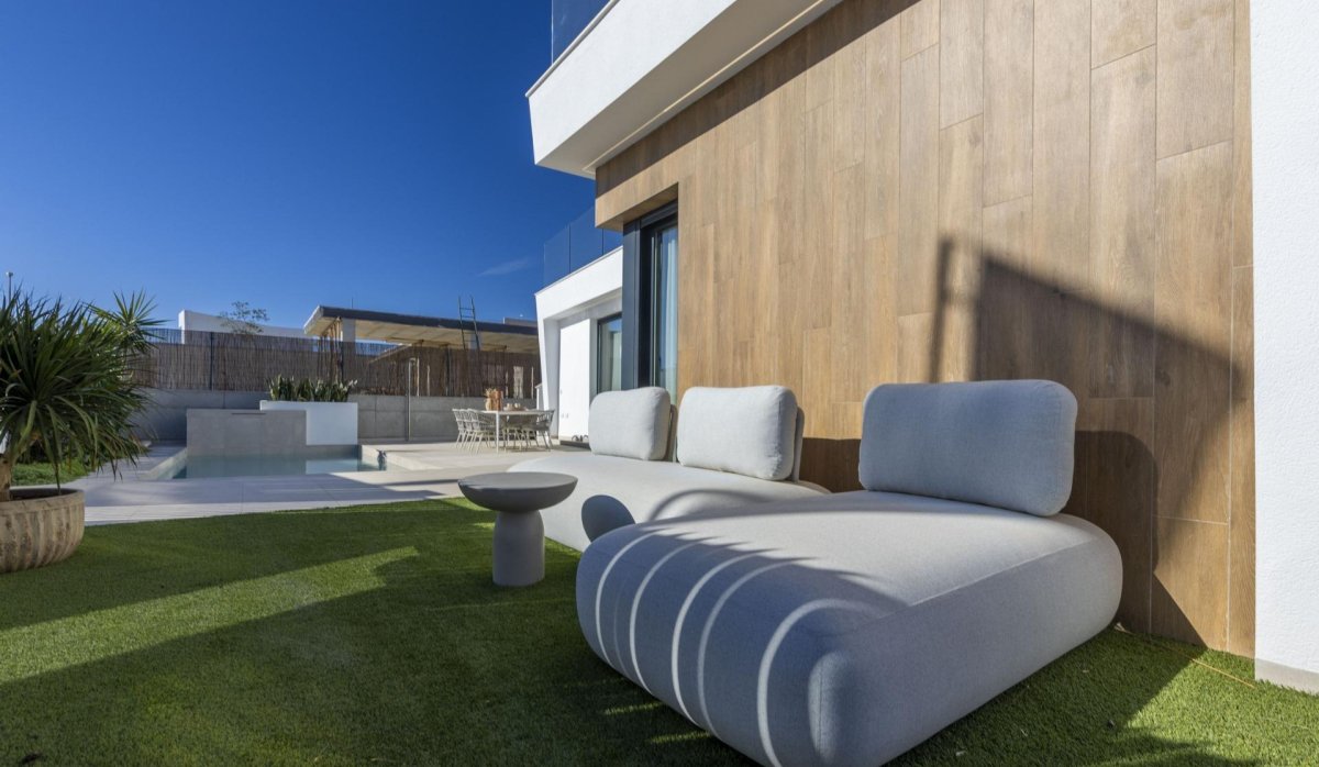 Obra nueva - Villa - Baños y Mendigo